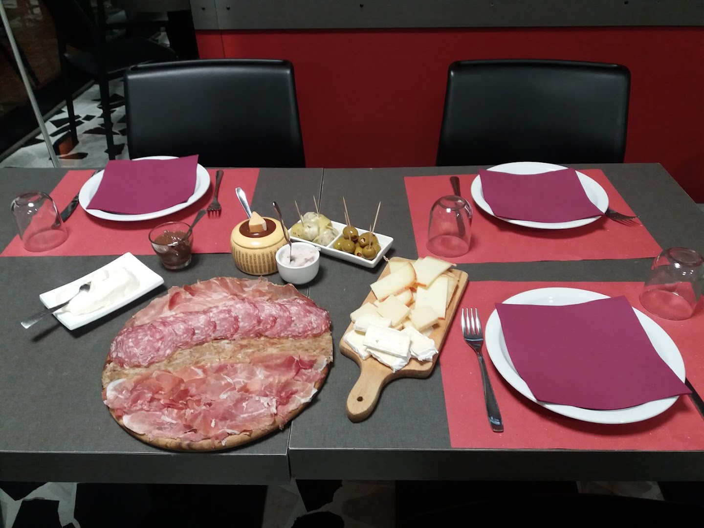 All'Ombra del Castello