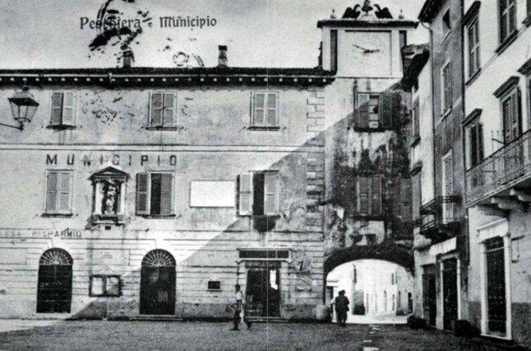All'Orologio Ristorante, Pizzeria Aparthotel