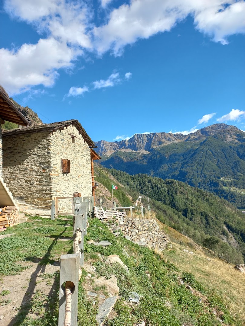 Alpe Albareda Superiore, Chiesa in Valmalenco
