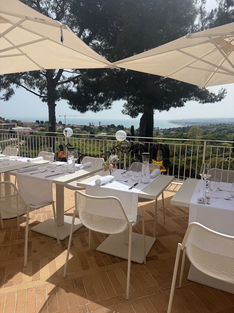Alta Marea SeaFood & Aperitif