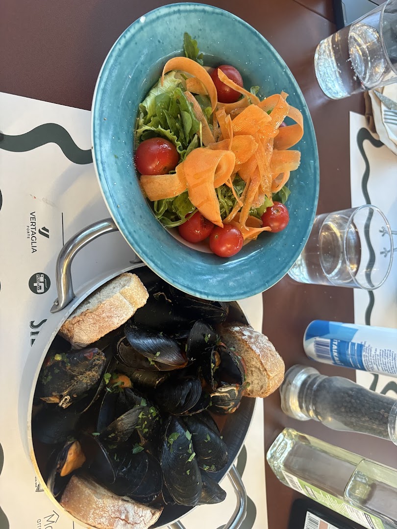 Altamarea Rimini | Ristorante del Lazy Beach Club | Cucina di Pesce e Romagnola | Pizza | Piadina