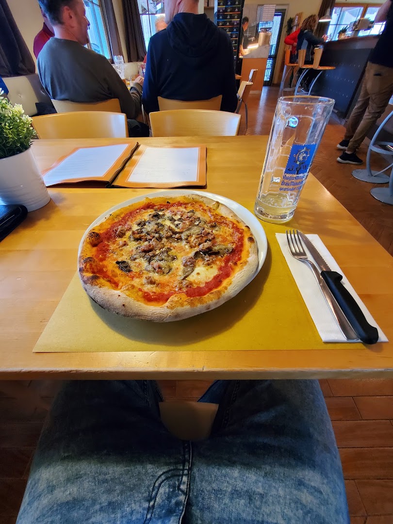 Alto Adige Viaggi Snc - Pizza, Laion
