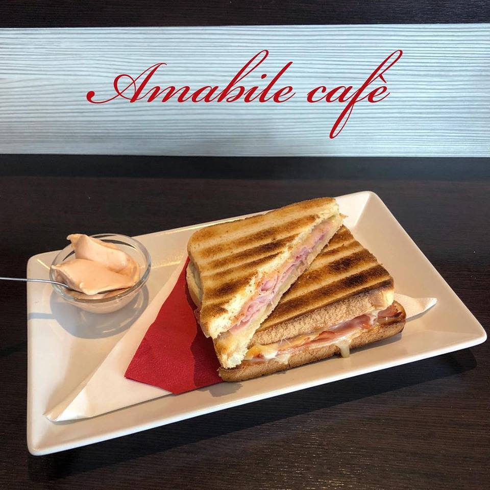 Amabile Café