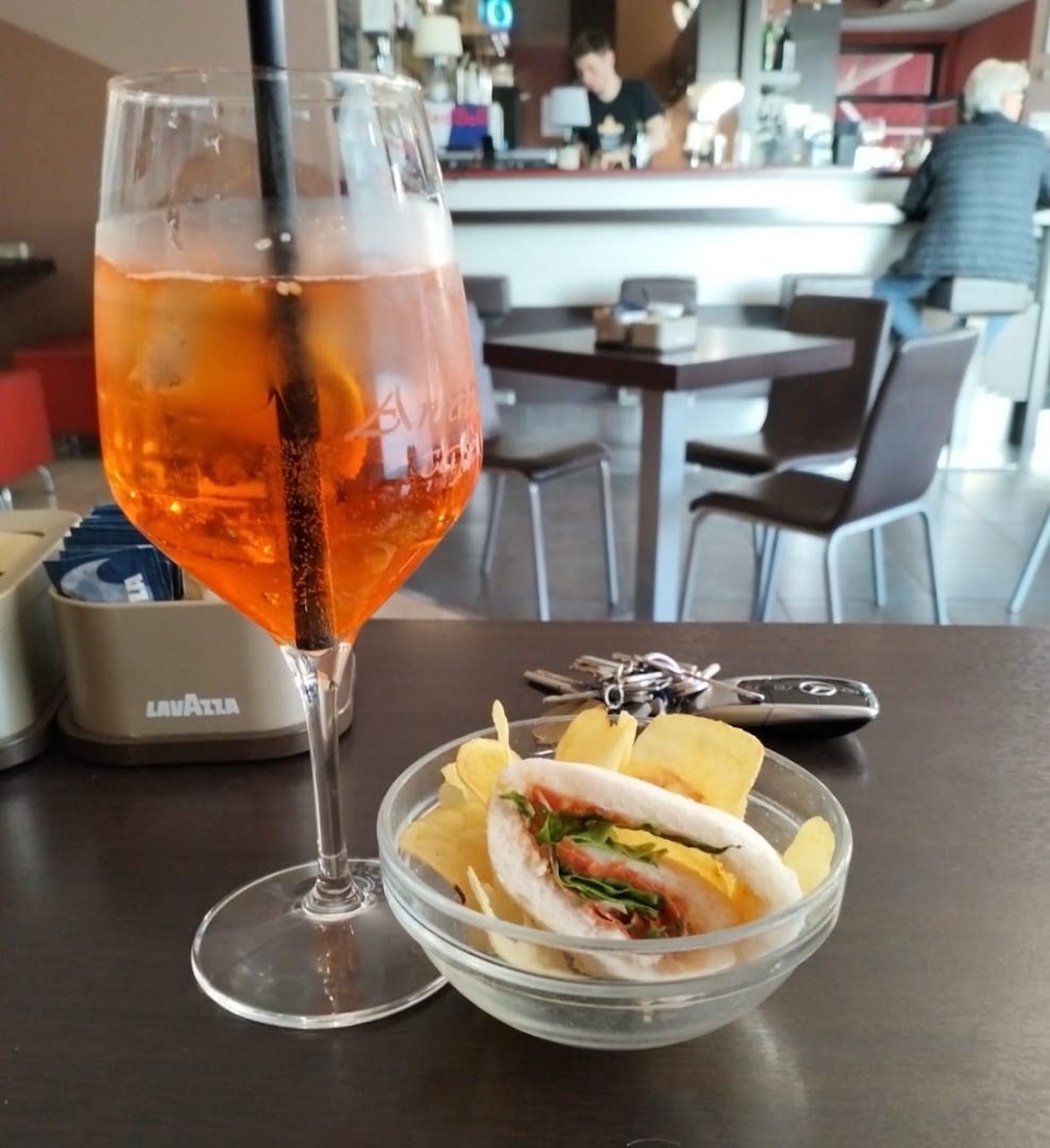 Amabile Café