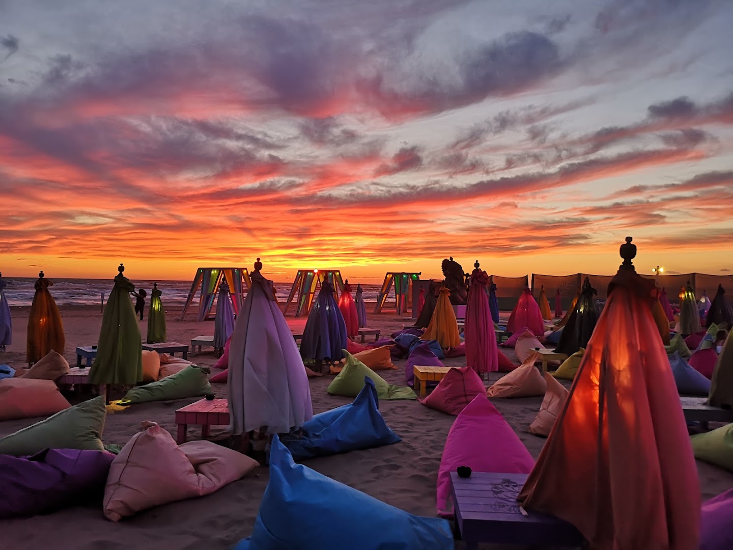 Amare Holi Beach, Fiumicino