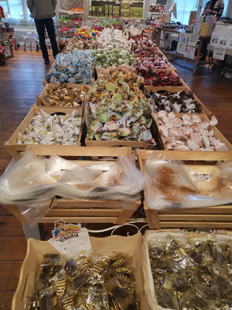 Amaretti Virginia