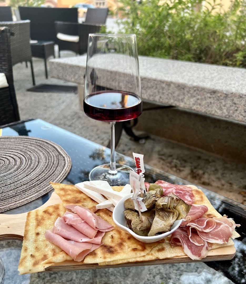 Ambàrati wine bar