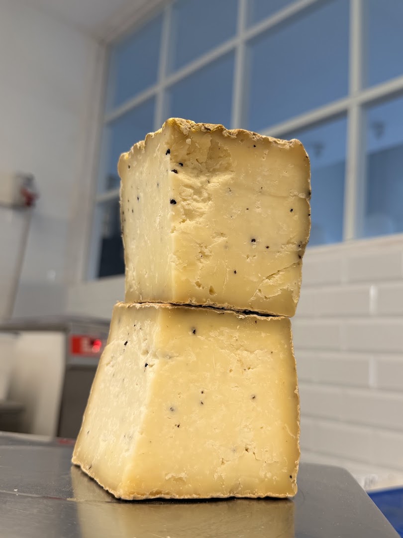 Ambrogino Cantina Lattica