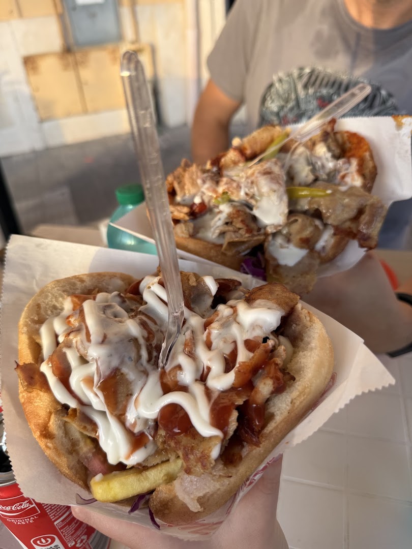 Amedeo pizza, kebab,