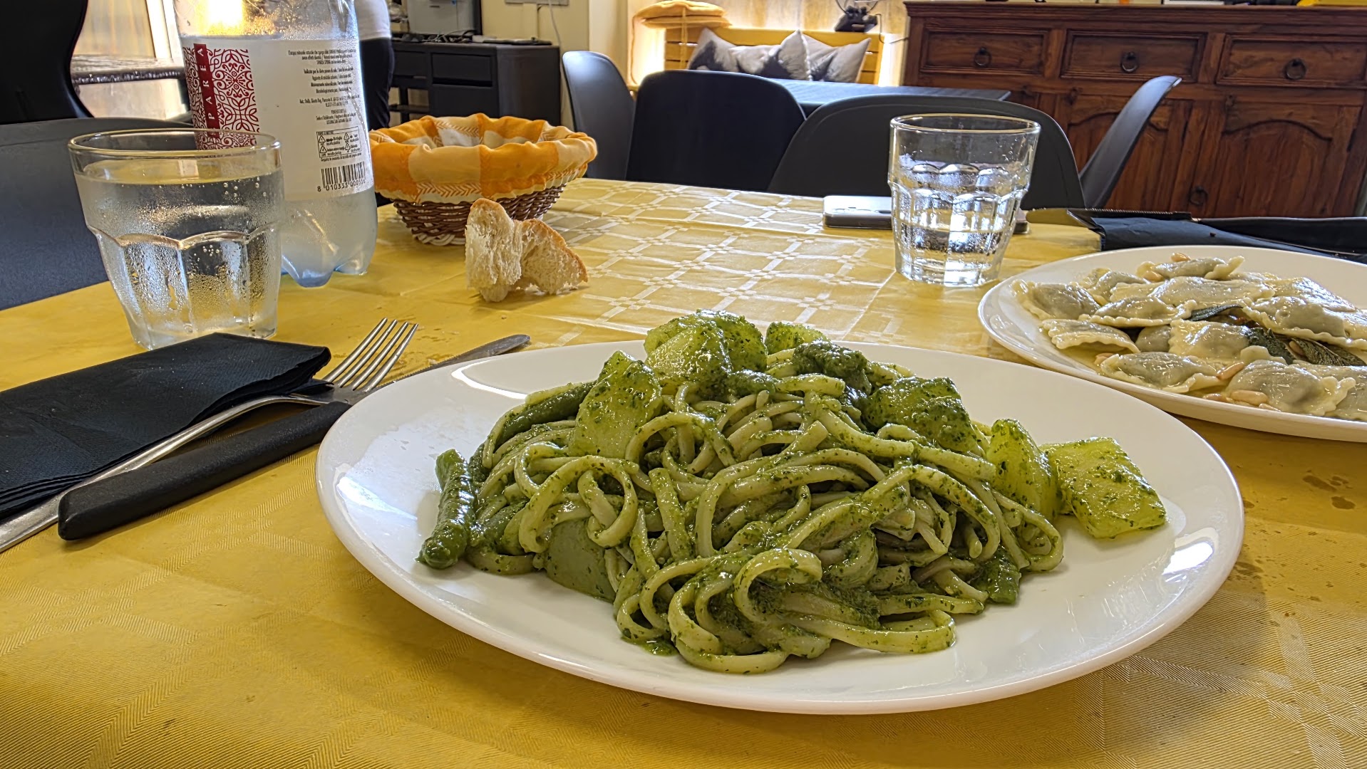 AMICI DI USCIO ENOGASTRONOMICA