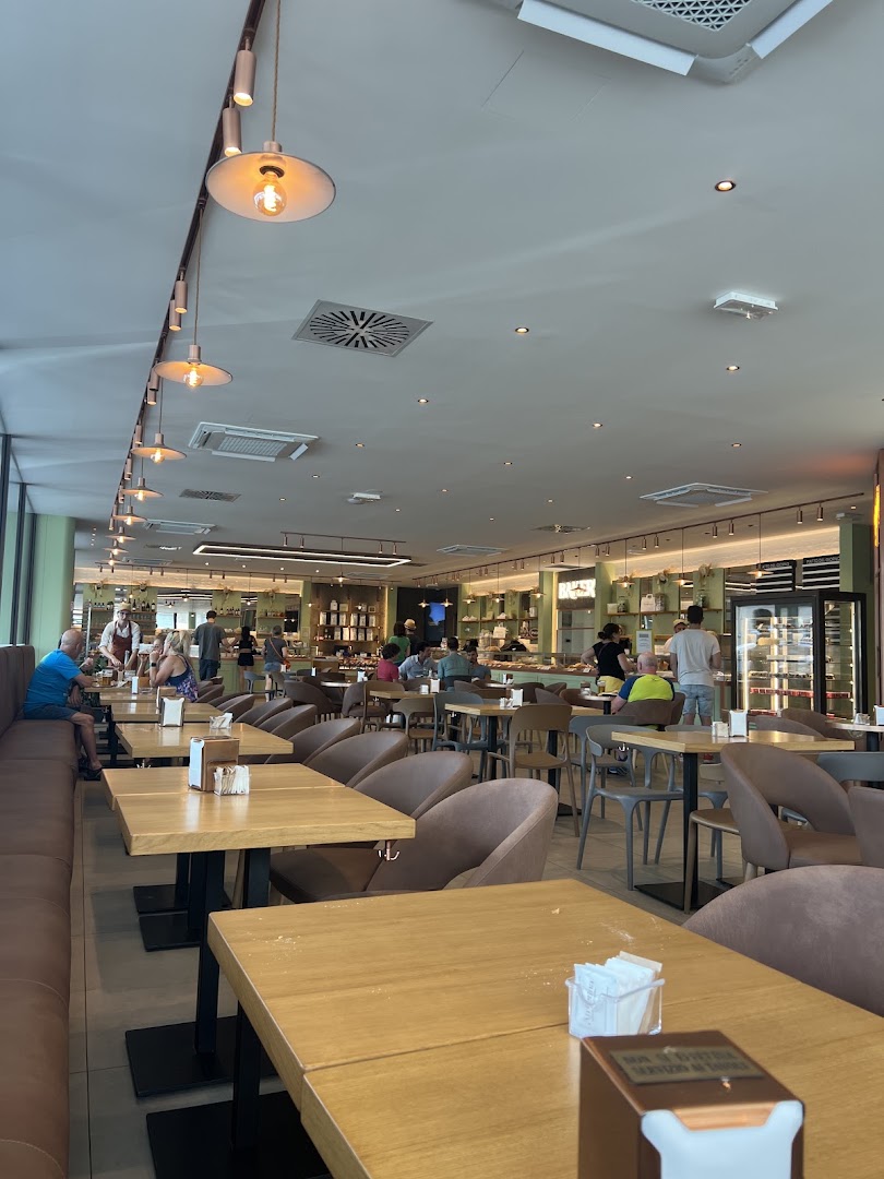 Amletina Bakery & Coffee