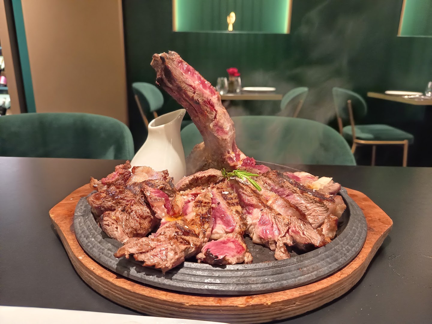 Ammalia Restaurant and Lounge