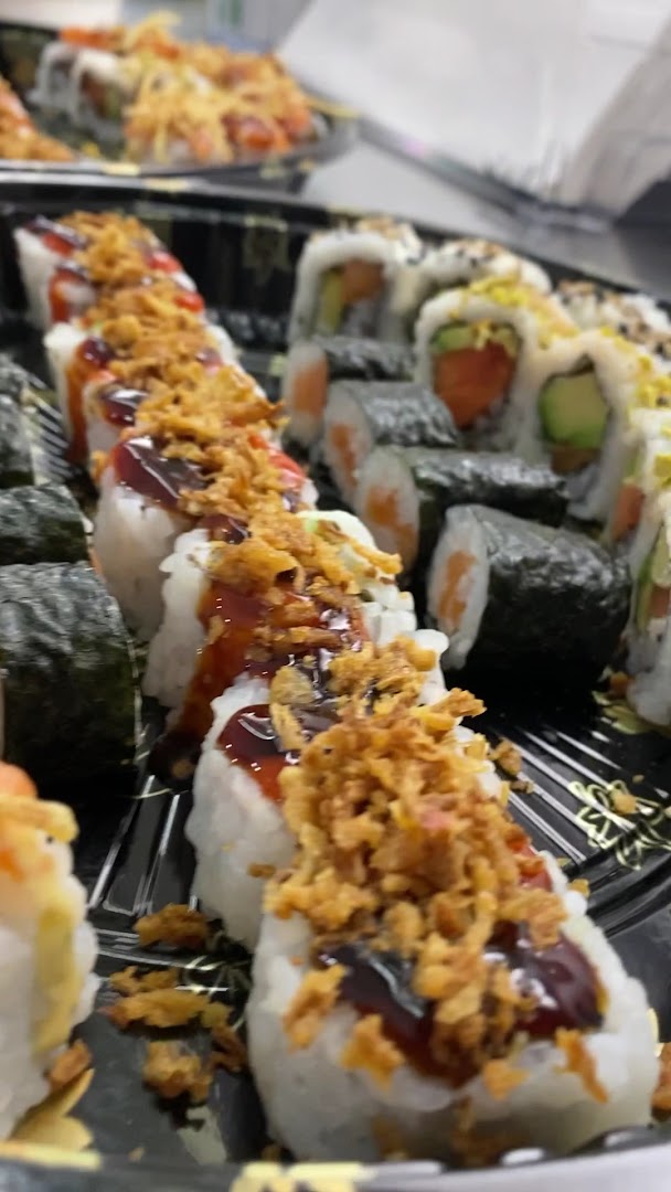 Amo Pokeria and Sushi Desio