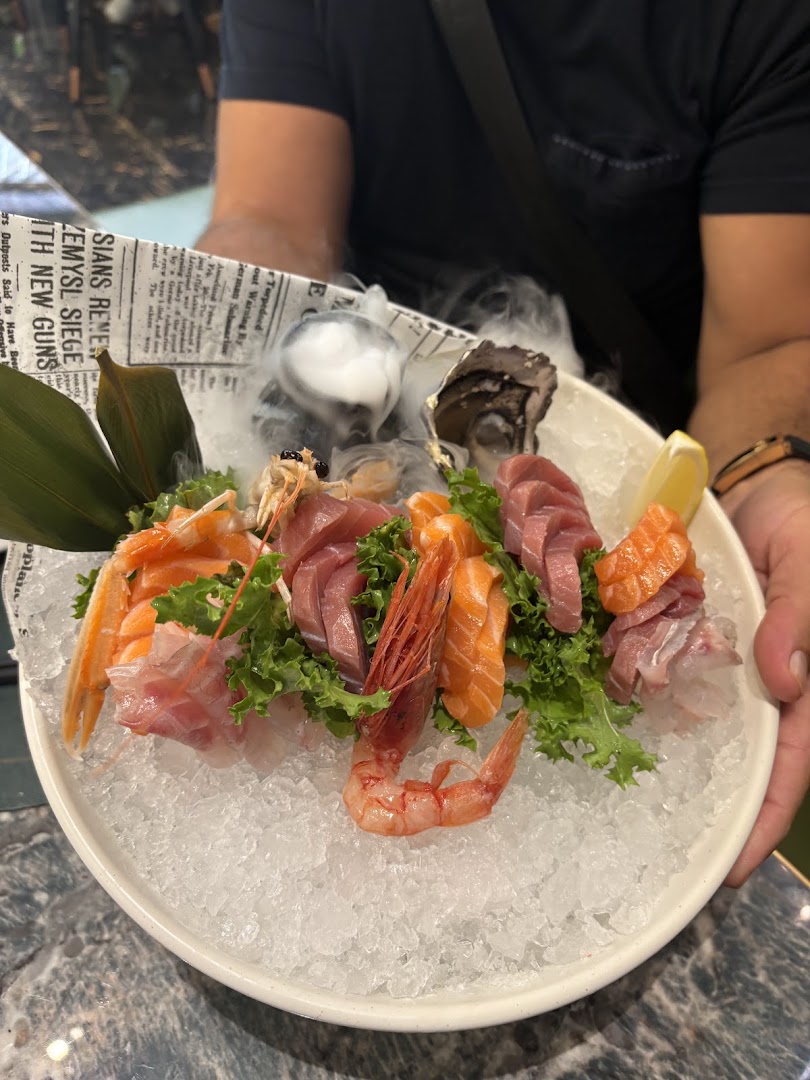 AMO Sushi restaurant