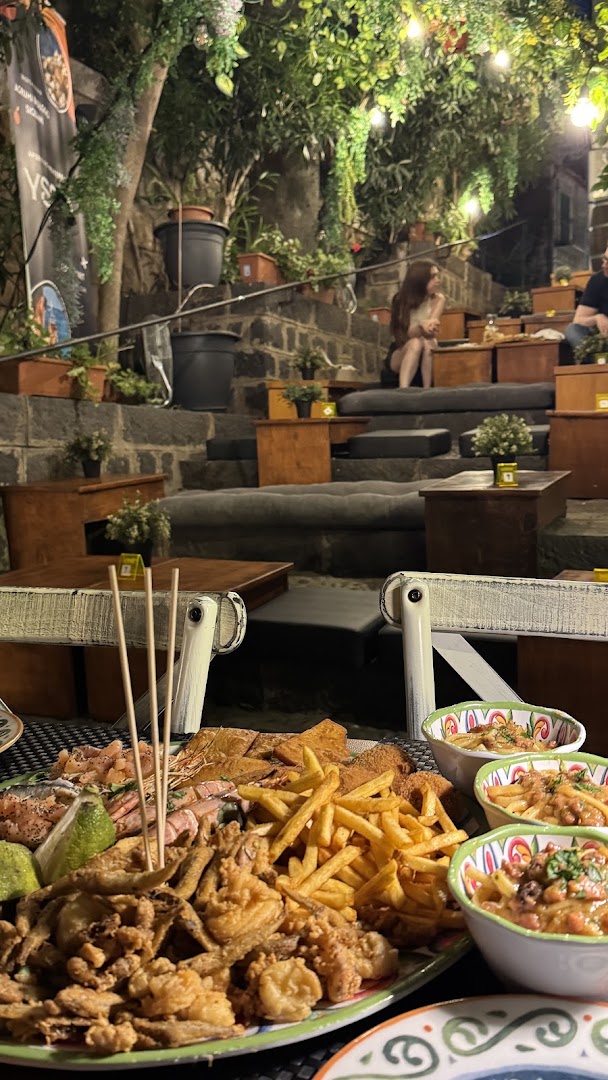 AMORELLI food & drink