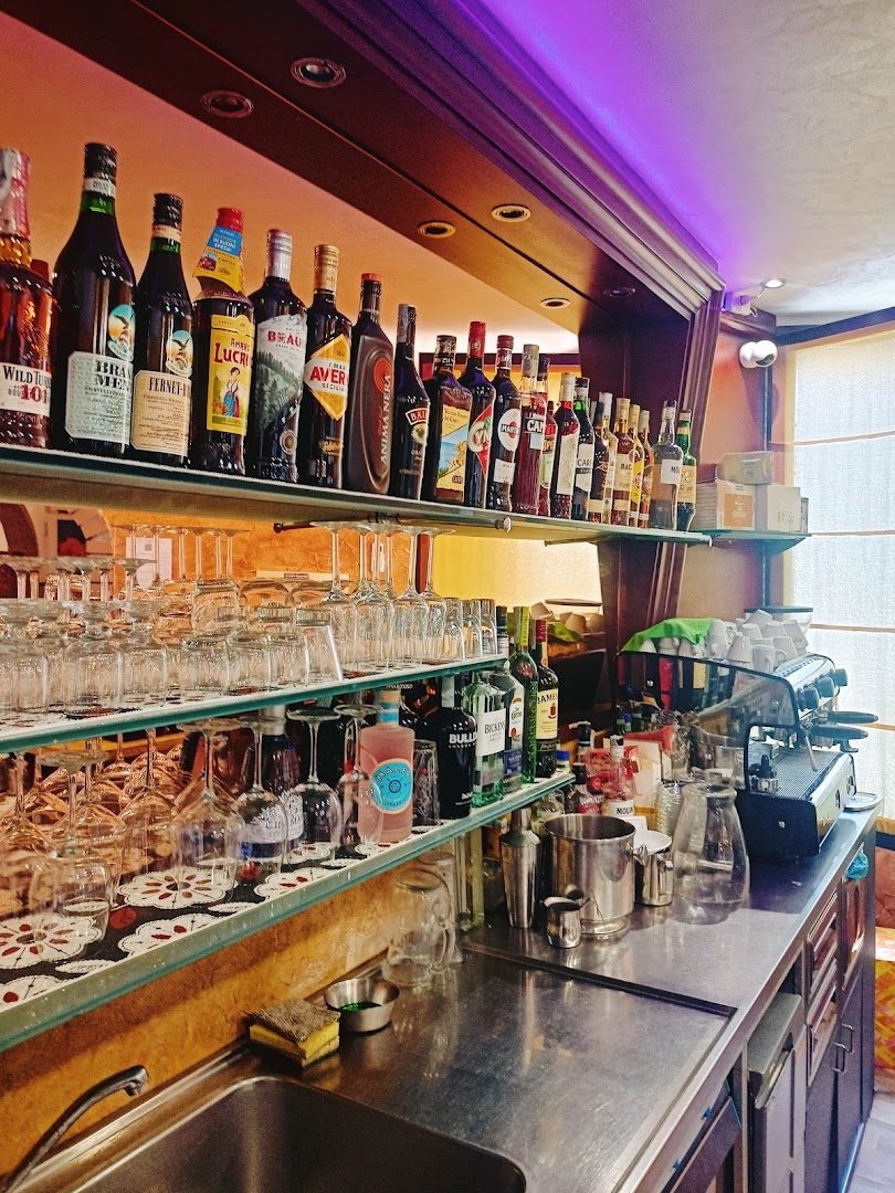 Amritsari ristorante indiano pizzeria & kebab, Bonferraro