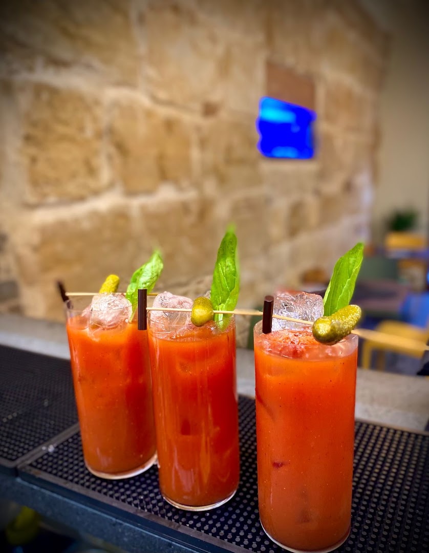 Amunì - Unconventional Food & Drink