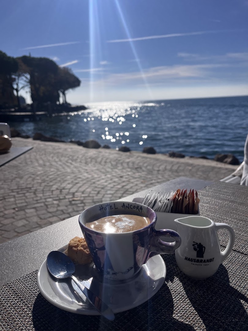 Ancora - bar e gelateria