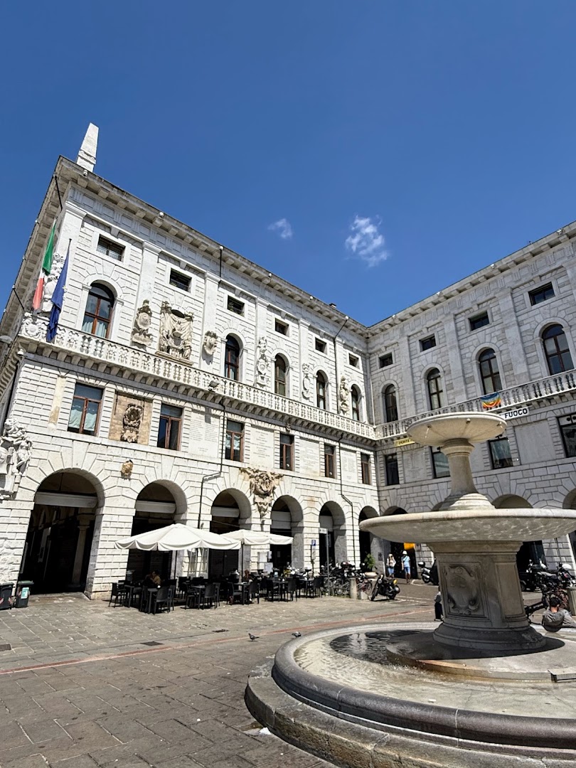 Angolo 16, Padova