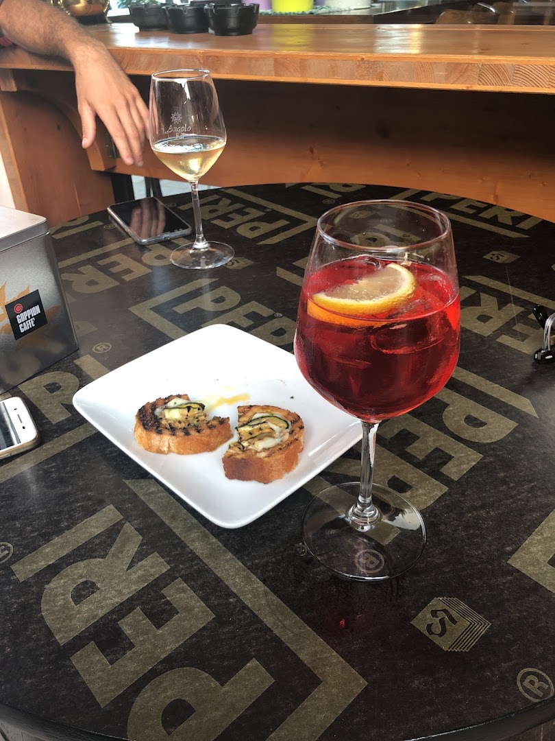 Angolo Bar