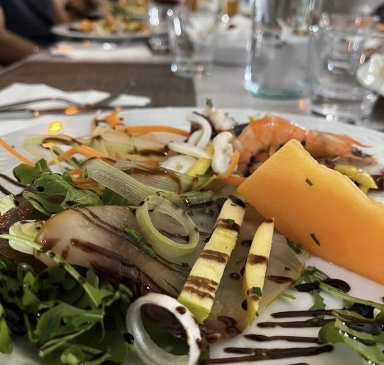 Anisa Bistro