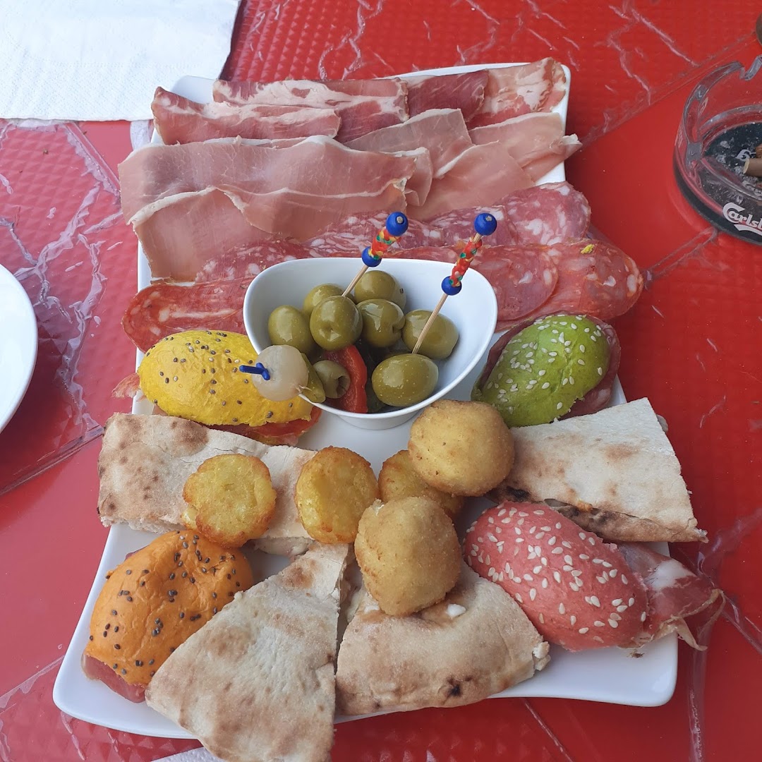 Antares - cocktail bar