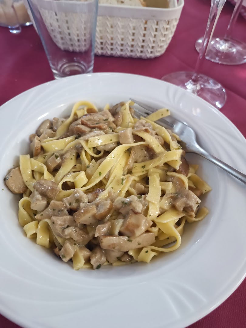 Antica Bottega Del Cerro