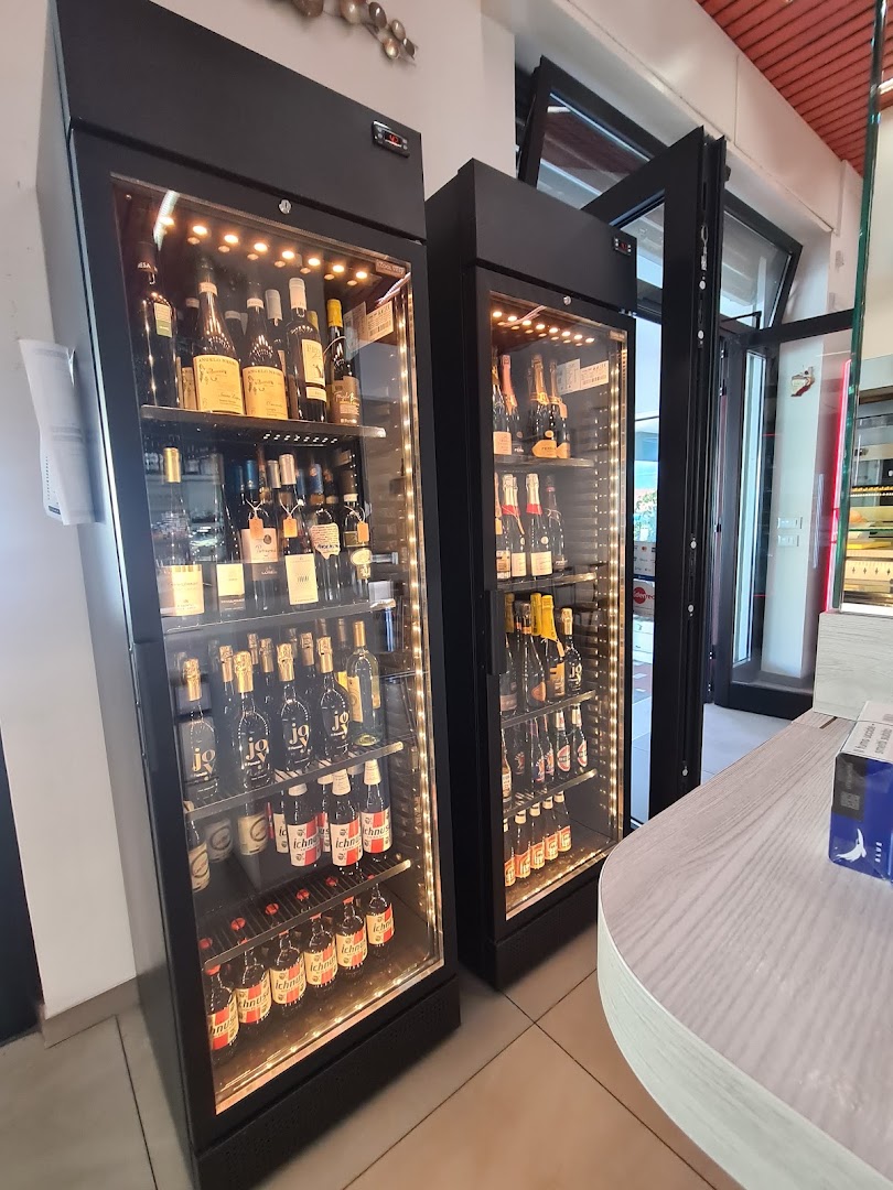 Antica Caffetteria, colazioni, pranzi, aperitivi