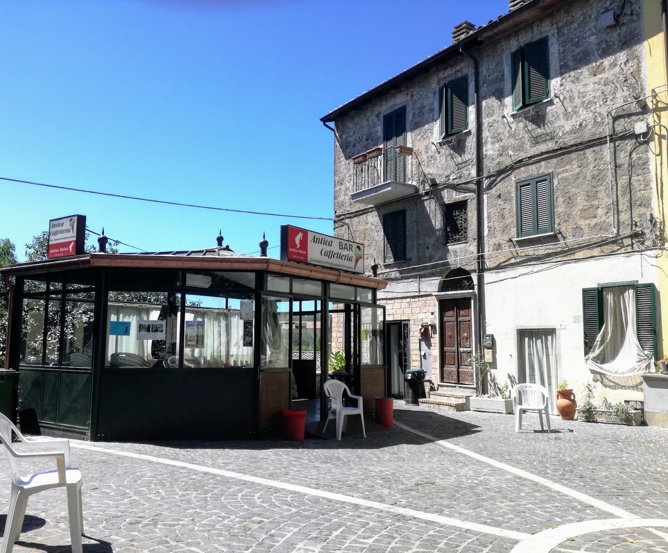 Antica Caffetteria-gelateria Produzione Propria