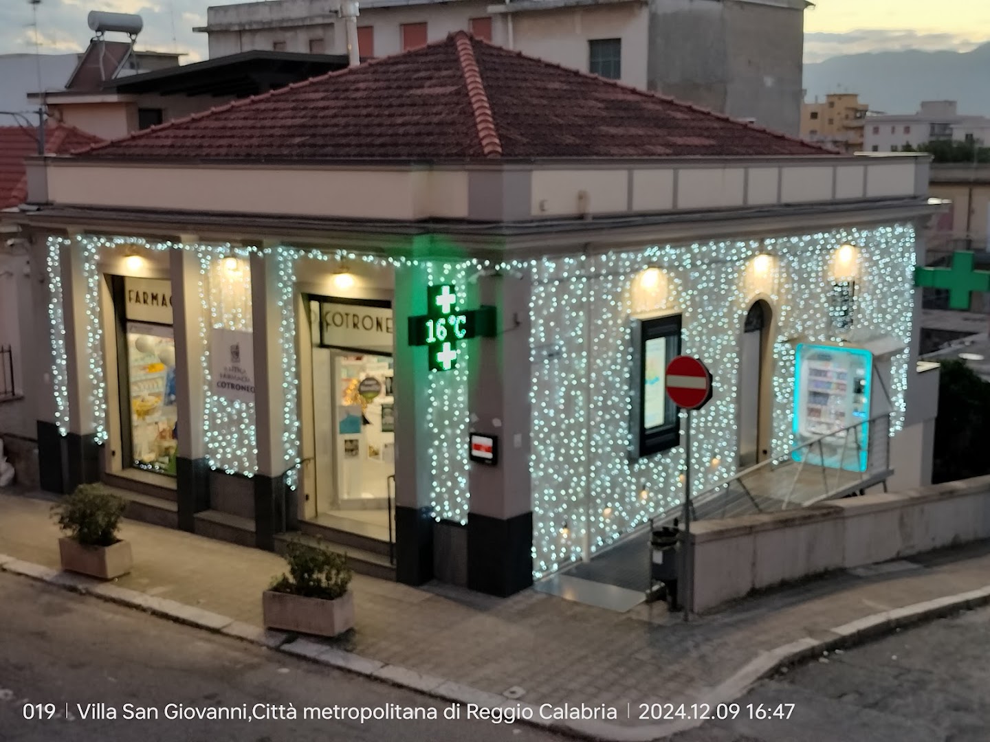 Antica Farmacia Cotroneo
