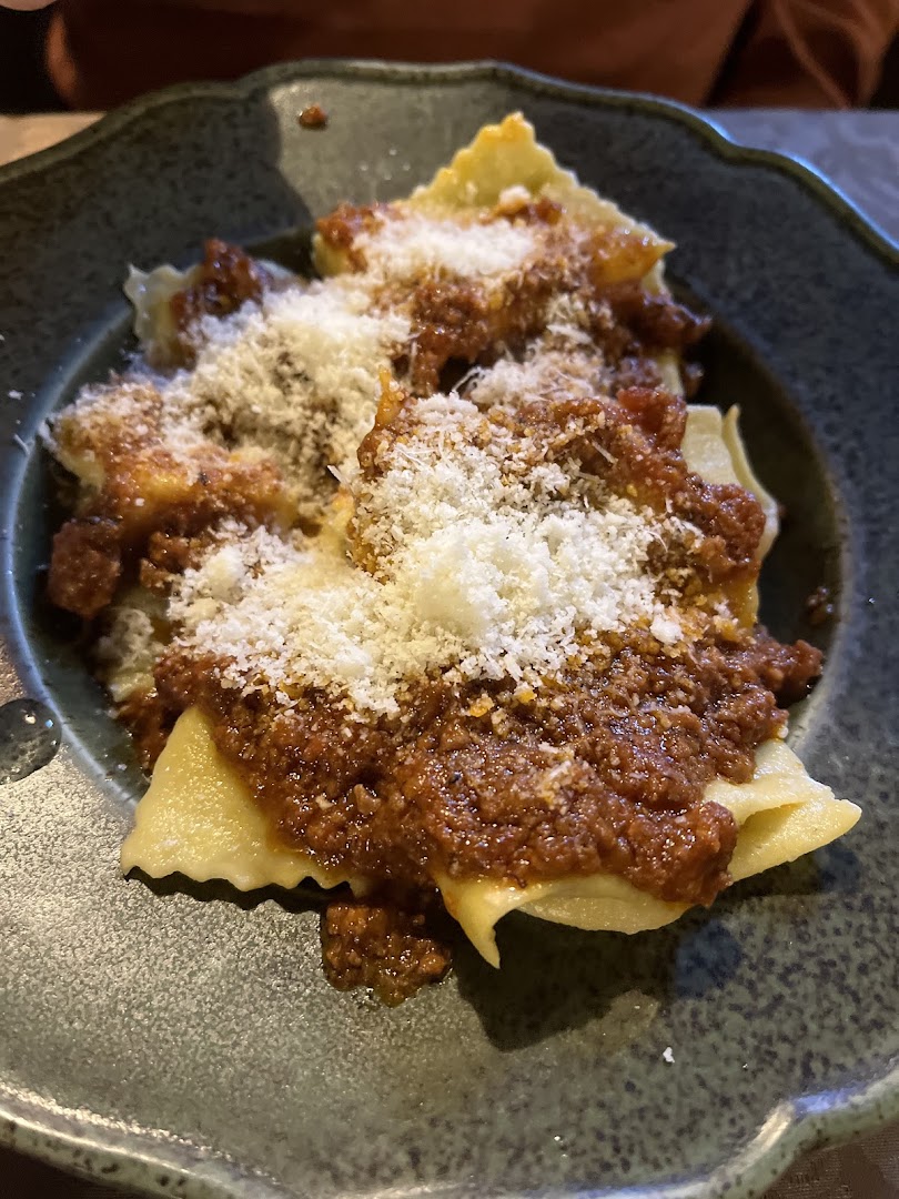 Antica Osteria di Novoli dal 1807 (Mugello). Pasta fresca fatta in casa - specialità Tortelli Mugellani, Scarperia e San Piero