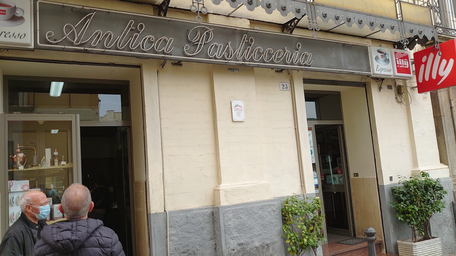 Antica Pasticceria Lombardi
