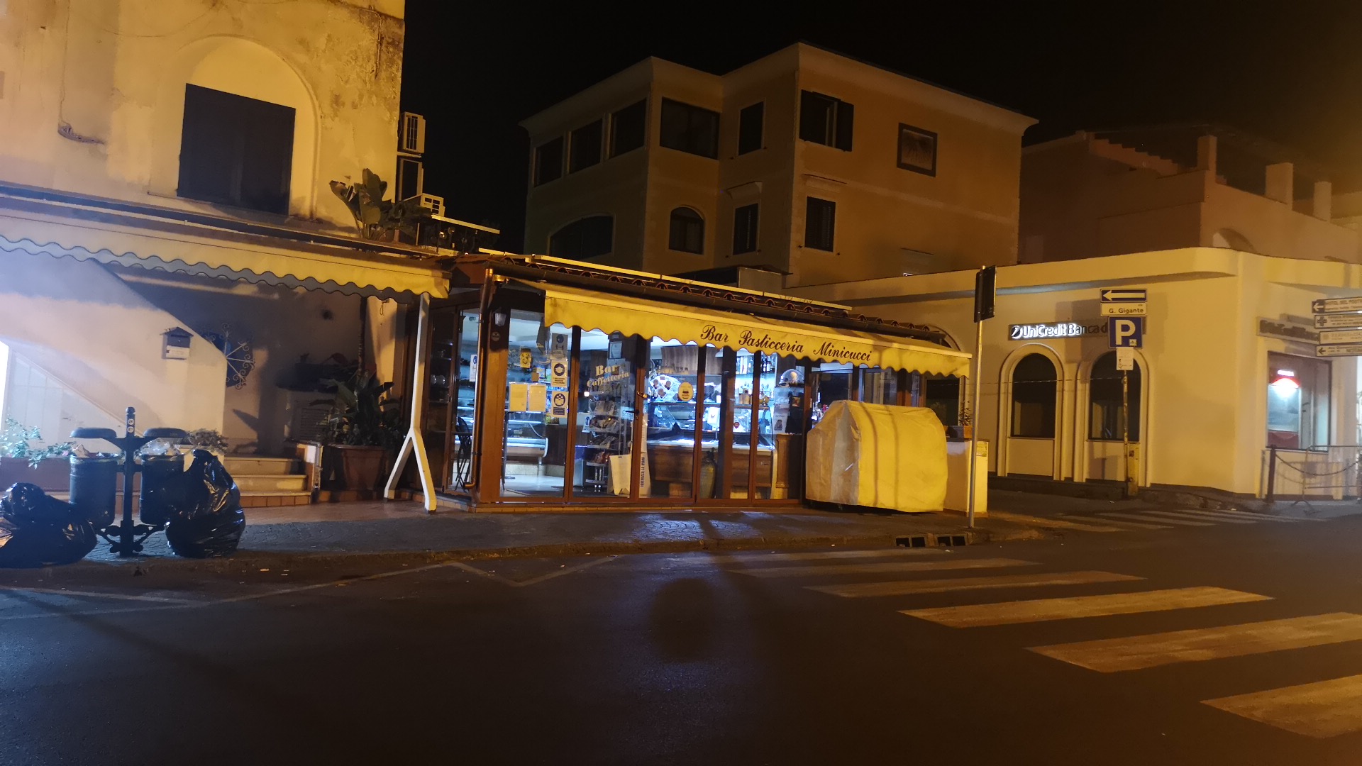 Antica Pasticceria Minicucci dal 1933- Bar Gelateria Rosticceria