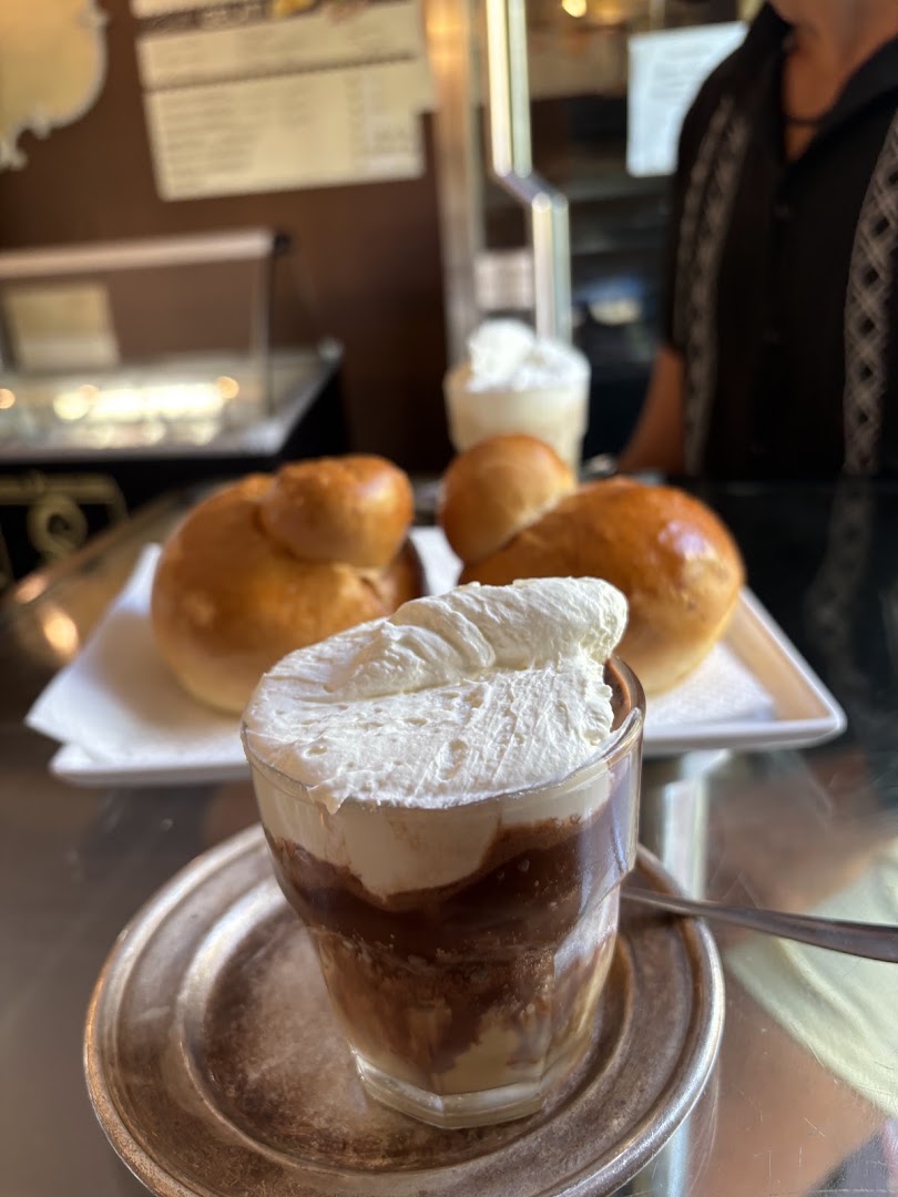 Antica Pasticceria Salamone, Giardini Naxos