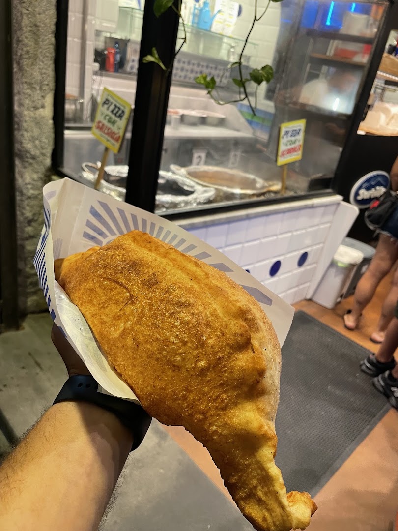 Antica Pizza Fritta da Zia Esterina Sorbillo Spaccanapoli