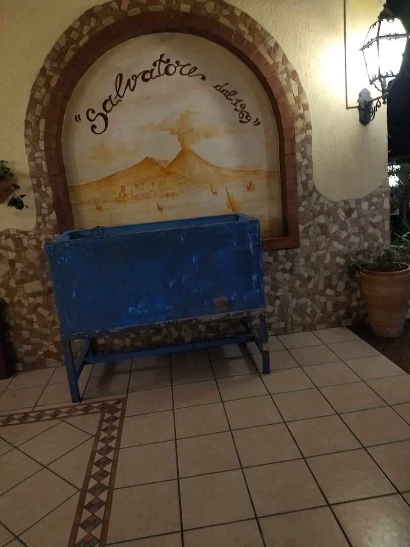Antica Pizzeria Da Salvatore