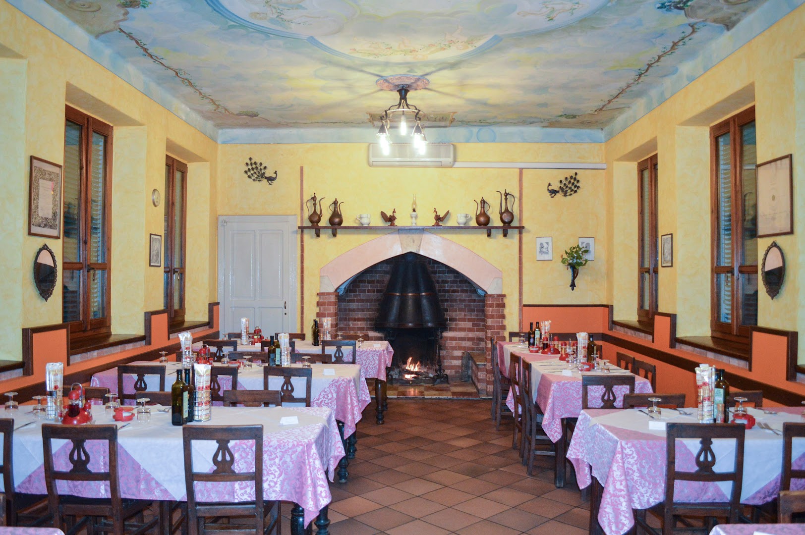 Antico Pavone