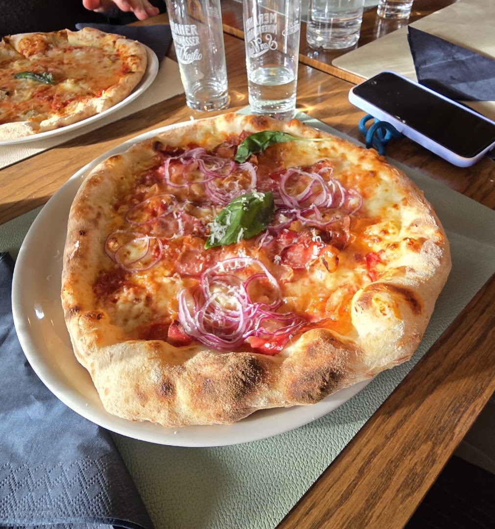 Antigo - Pizzeria, Food, Drink & Panorama