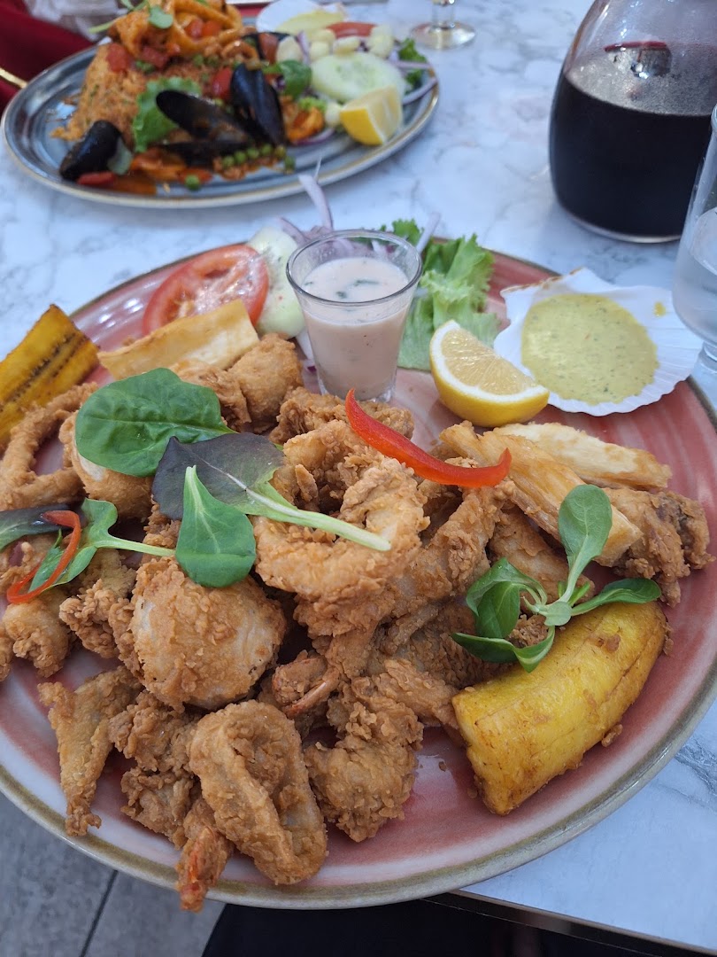 Antojitos Peruanos