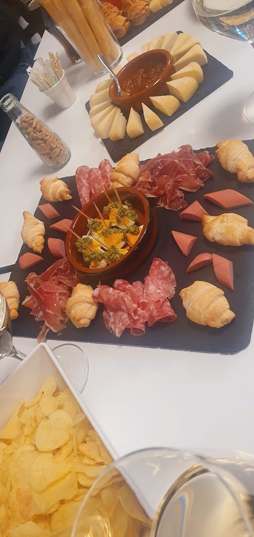 Aperì PIZZERIA market & drink