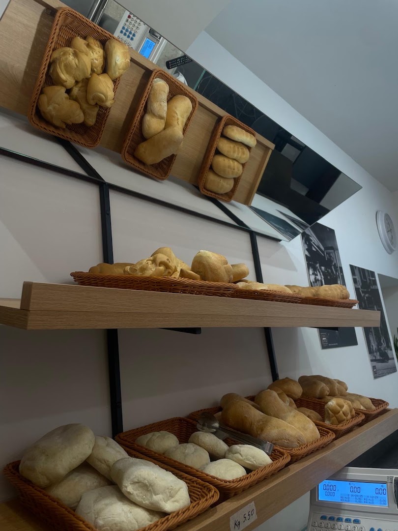 APERINOW Bar-Panetteria