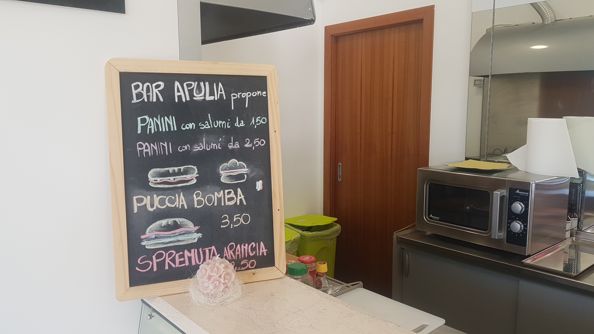 Apulia Cafe'