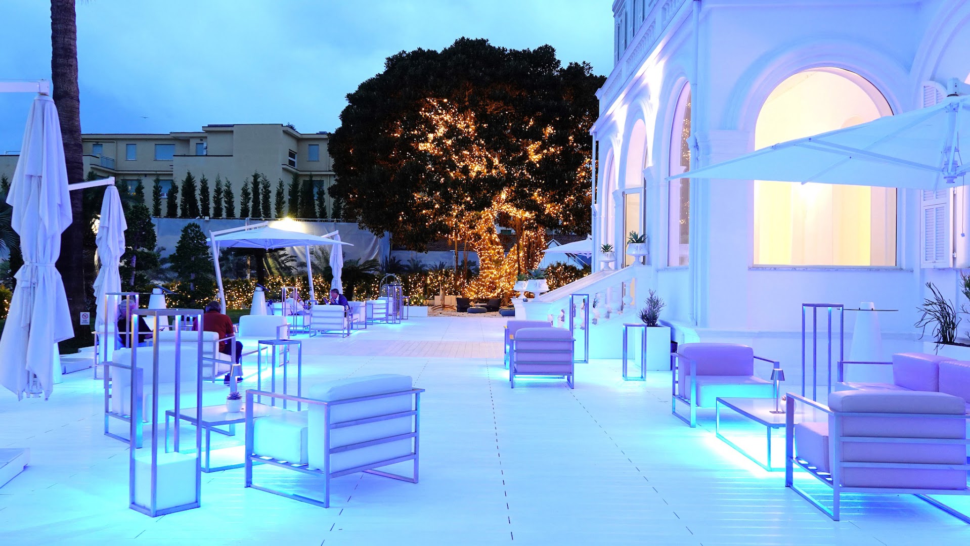 Aqualua Restaurant