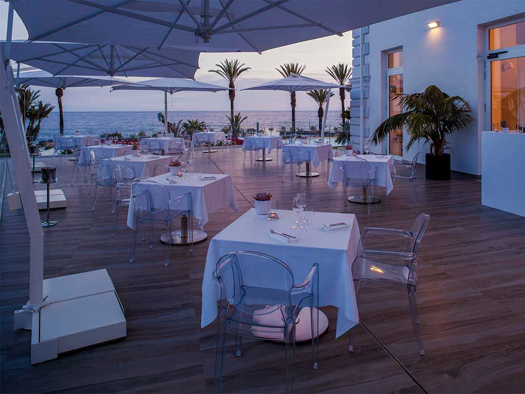 Aqualua Restaurant