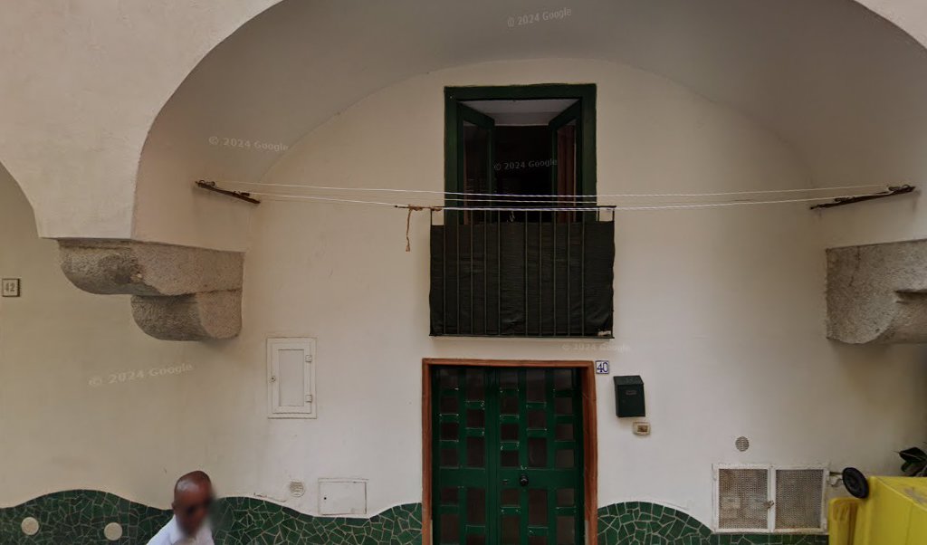 Via Giuseppe Pellegrino, 38