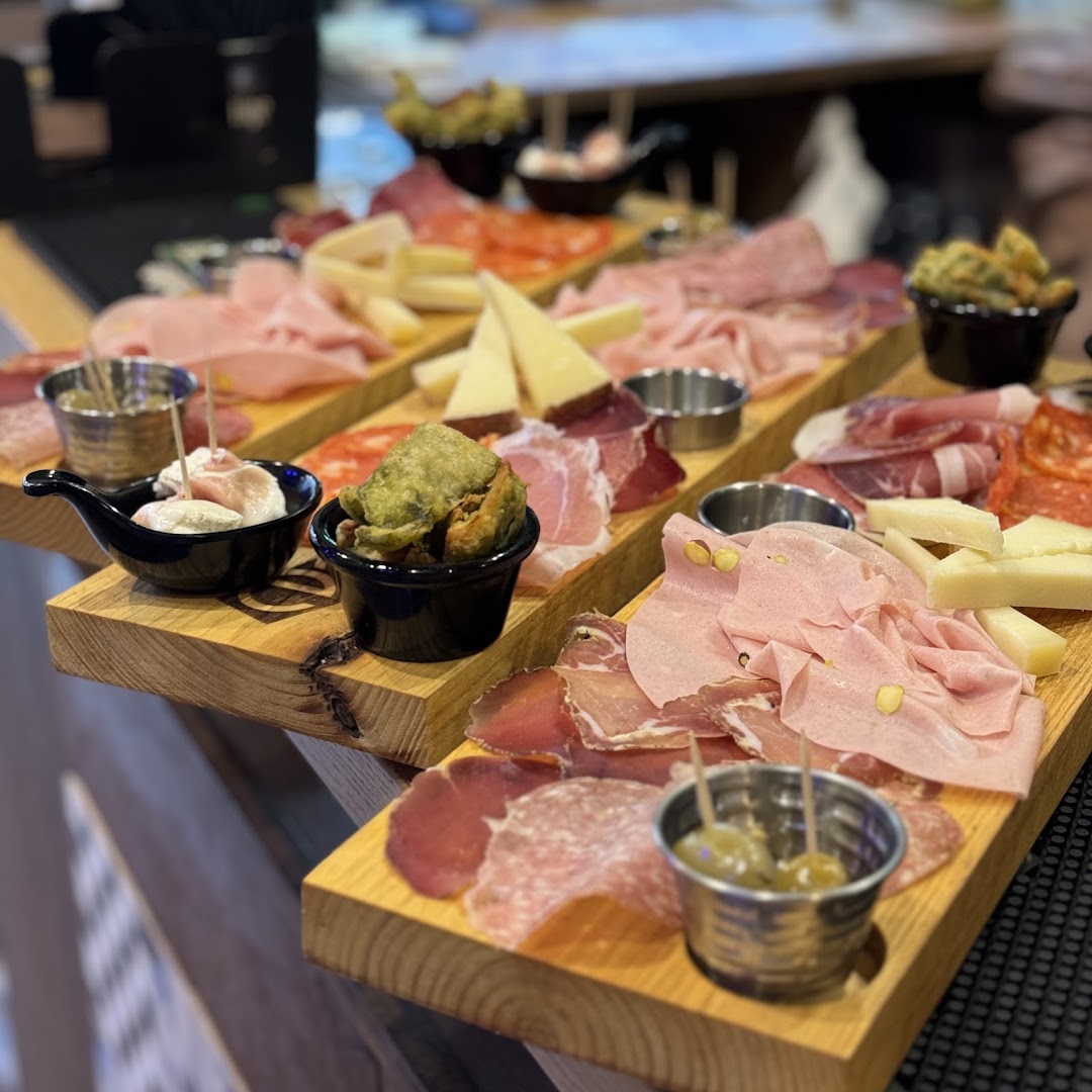 Archè in Piazza - Stuzzicheria Birreria Apericeneria -