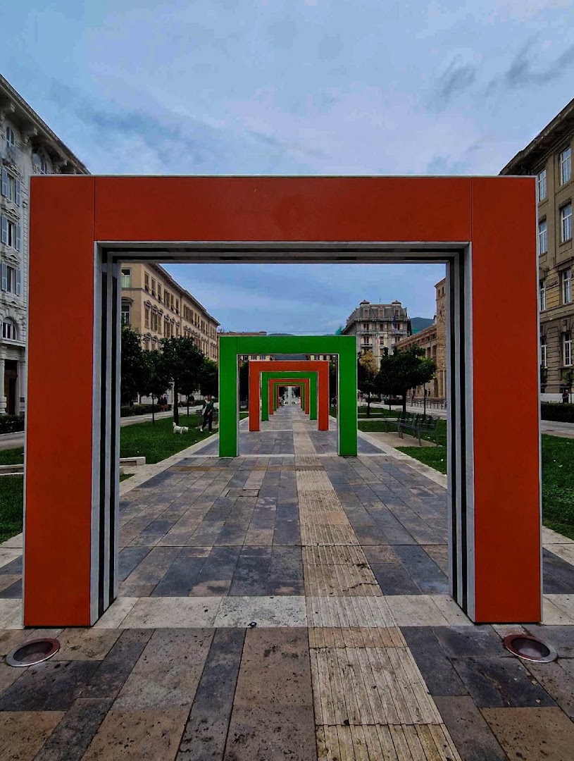 Archi di Daniel Buren