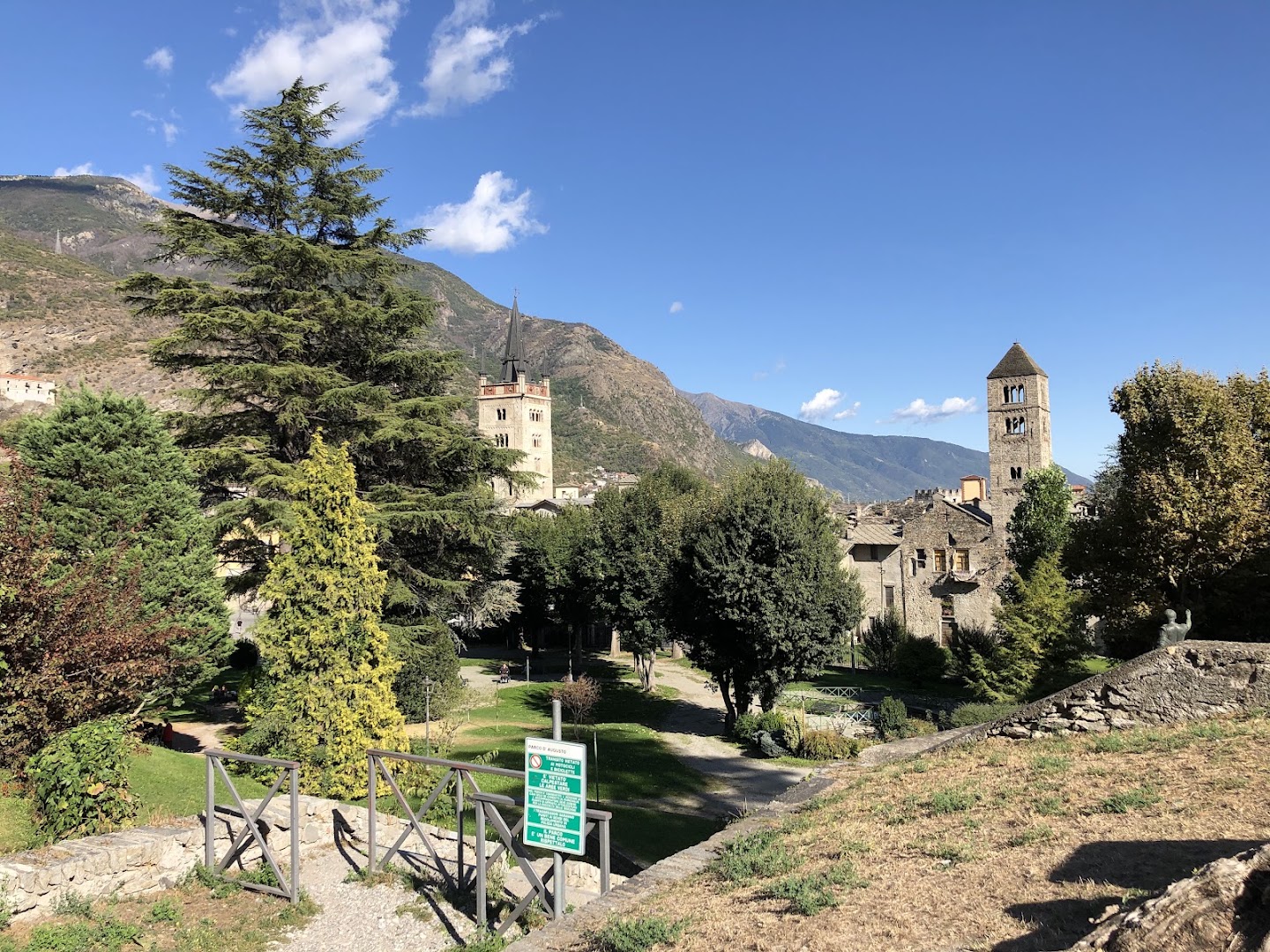 Arco di Augusto