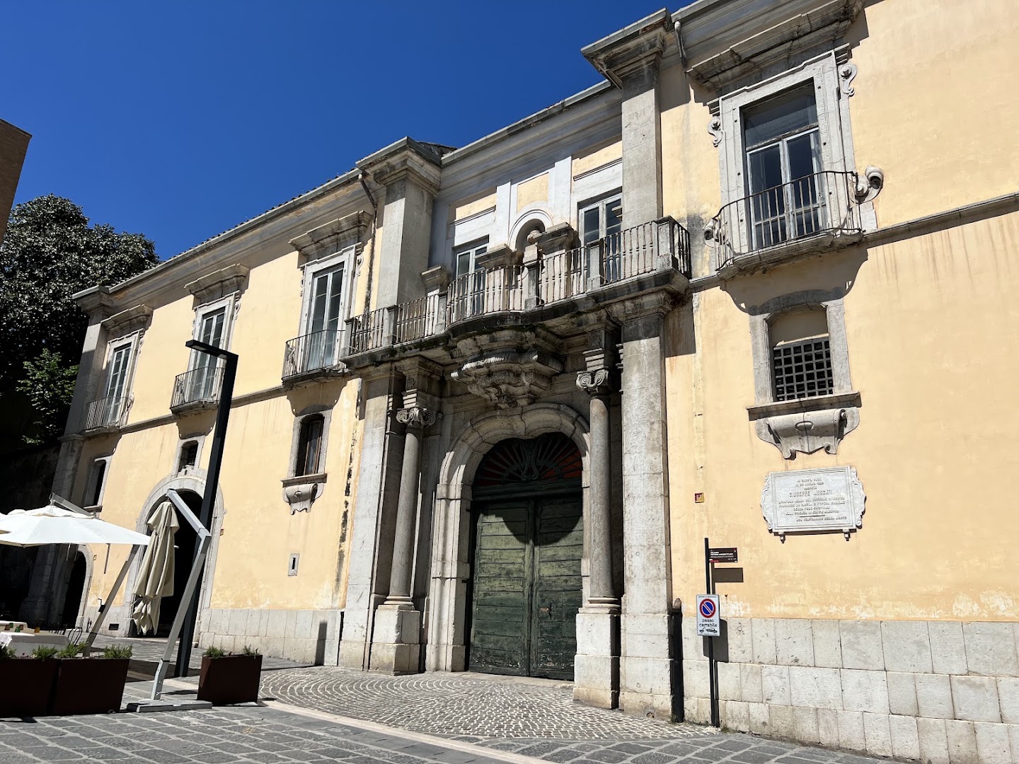 Arco di Traiano