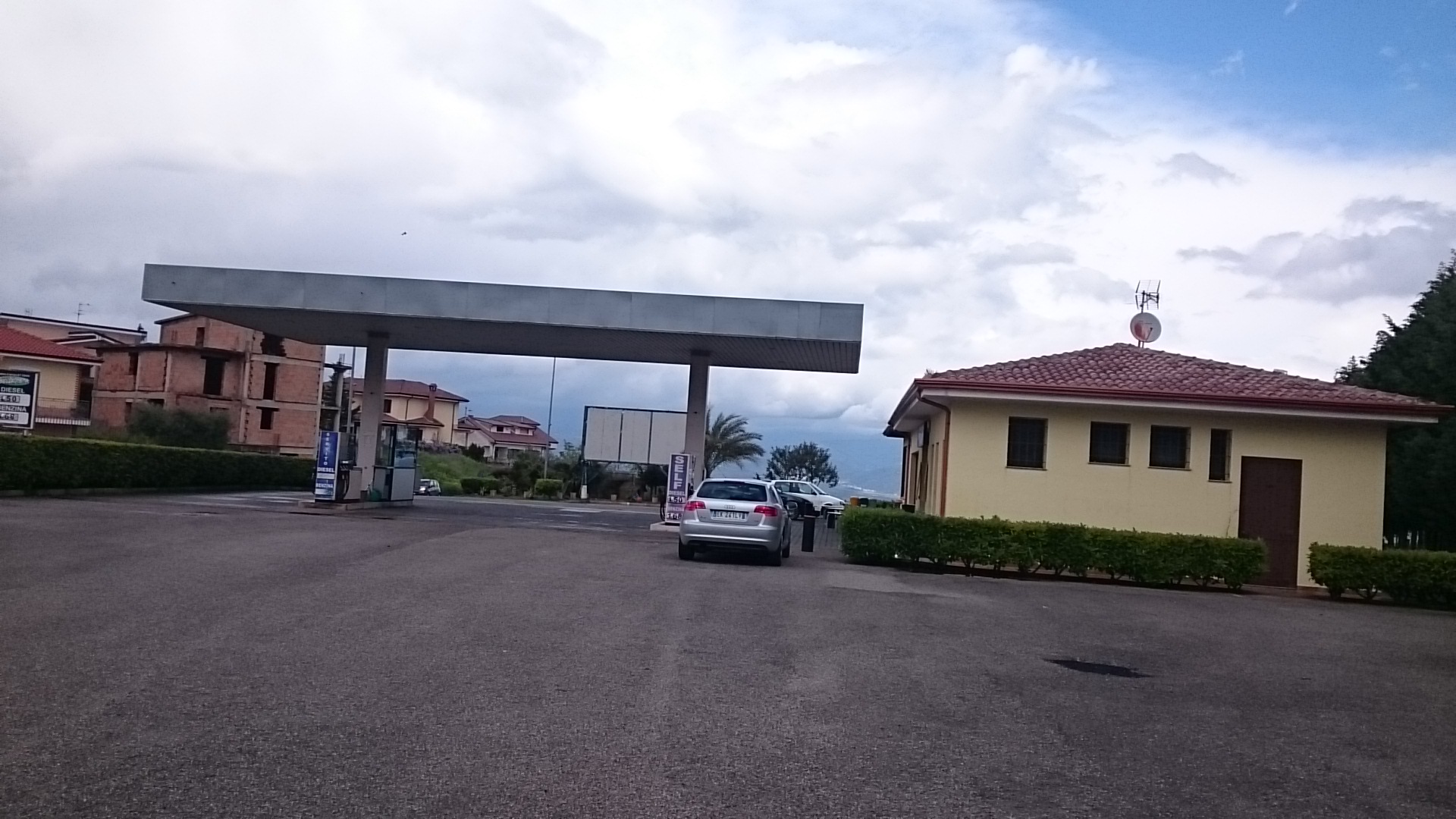 Area di Servizio di F.Valente